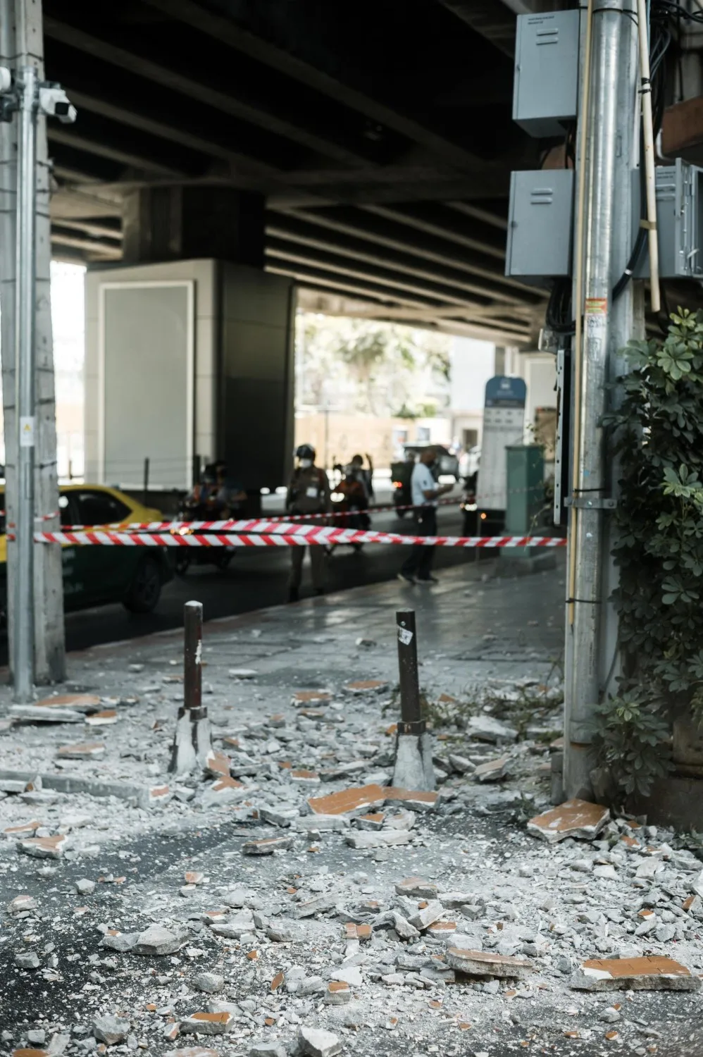 Fall on Debris Garbage accident New yor injury lawyer 2