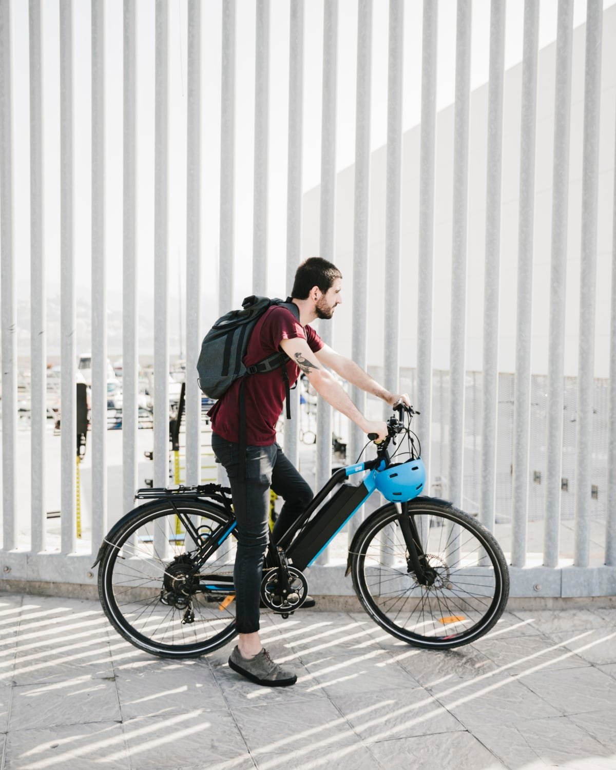 cyclist-taking-break-e-bike cyclist taking break e-bike